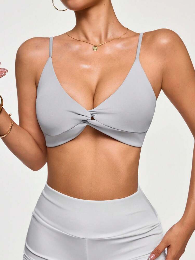 Women's Solid Color Chest Twist Low Back Sports Bra – Stylish Comfortable Activewear for Yoga, Gym, and Fitness