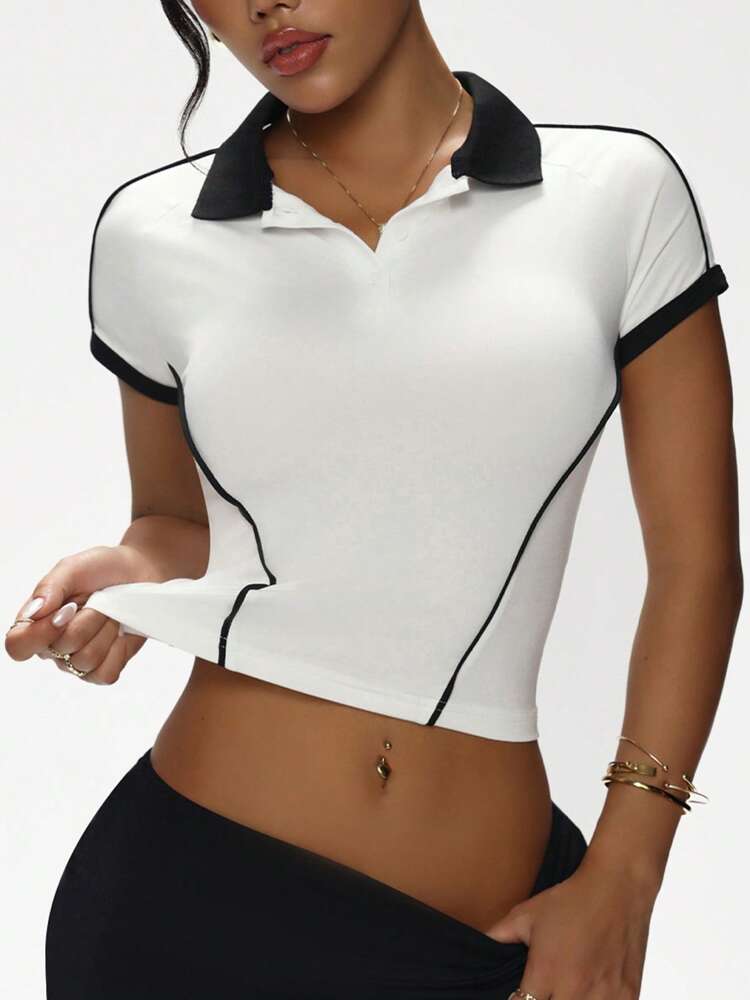 Women's Contrast Color Polo Collar Cropped Sports T-Shirt – Fitted Activewear for Gym, Tennis, and Casual Wear