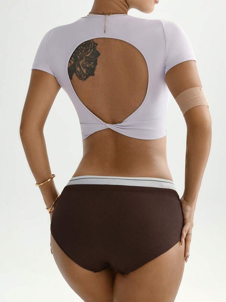 Women's Solid Color Backless Slim-Fit Cropped Sports T-Shirt – Stylish Activewear for Yoga, Gym, and Casual Wear