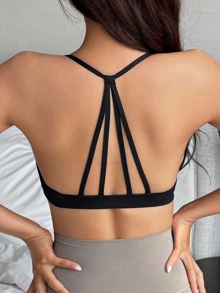 Women’s Halter Sports Bra – Solid Color Gathered Design Activewear Top for Yoga & Fitness