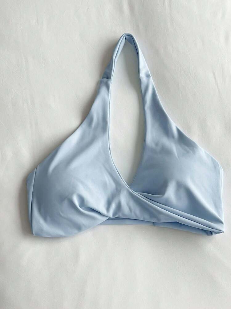 Women’s Halter Twist Front Sports Bra – Solid Color Yoga Top with Gathered Detail & Light Support
